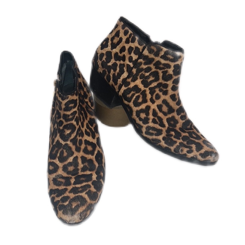 Sam Edelman Walden Leopard Ankle Booties, size 10